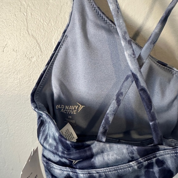 Old Navy Blue Tie-Dye Sports Bra - Picture 4 of 5